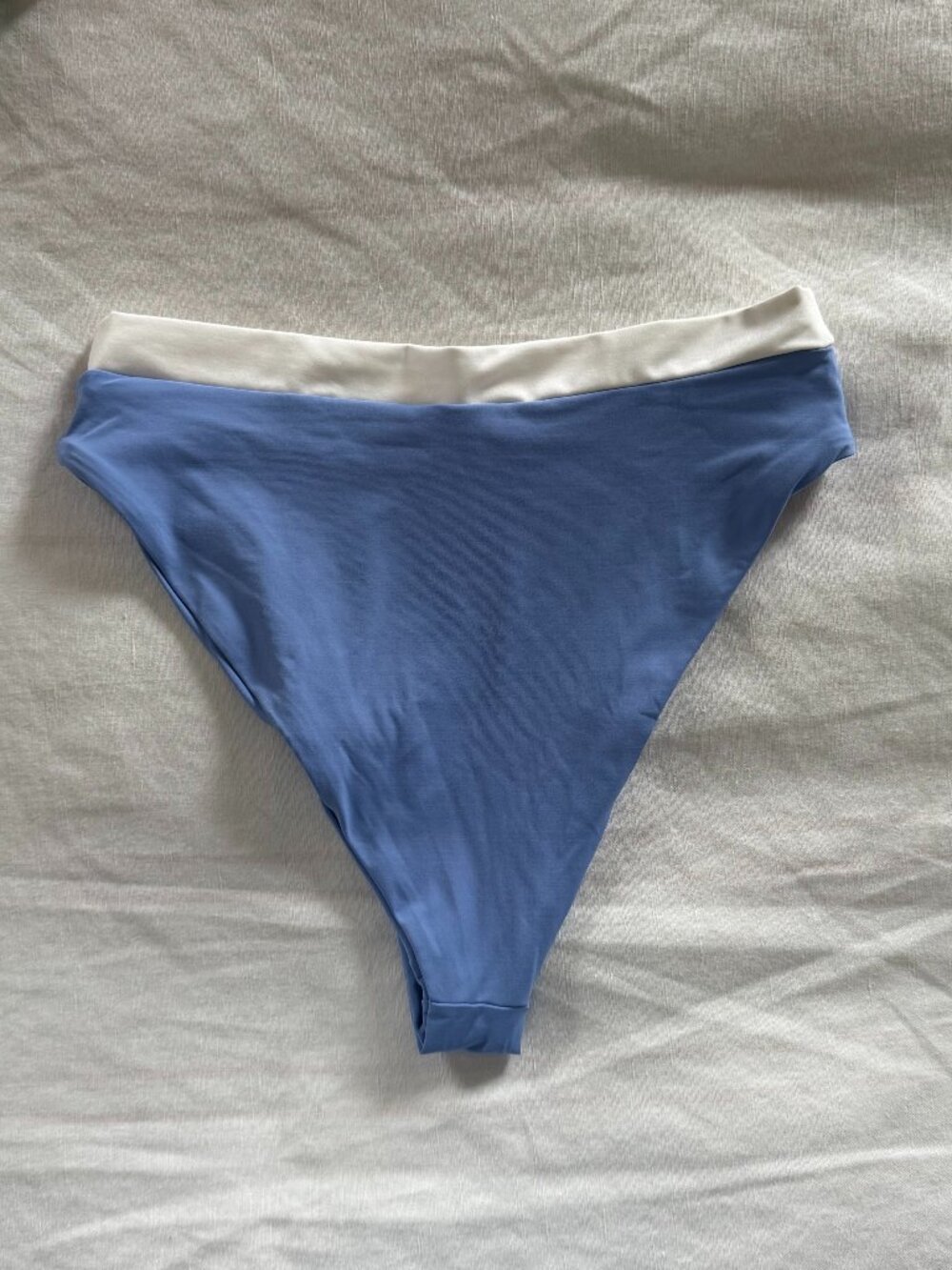 LSPACE Bikini Set - Picture 5 of 5